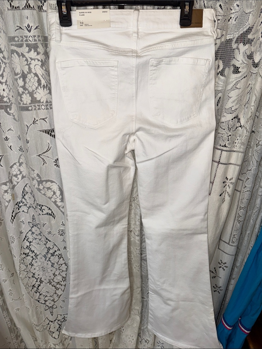 American Eagle Outfitters White Flare Jeans - Picture 6 of 8